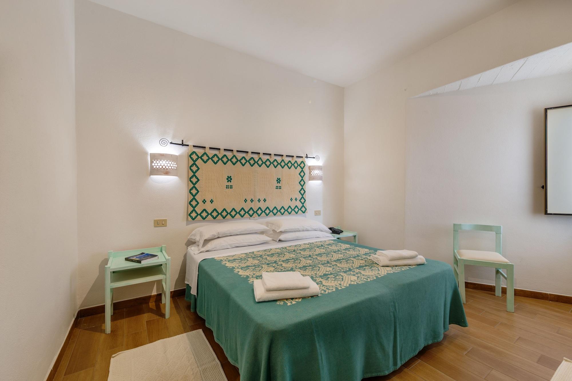 Hotel Le Mimose San Teodoro  Eksteriør bilde