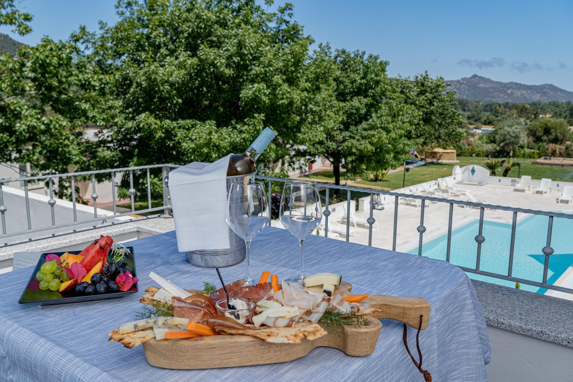 Hotel Le Mimose San Teodoro  Eksteriør bilde