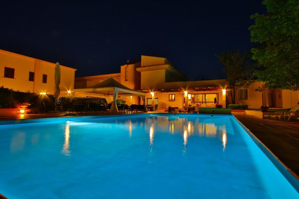 Hotel Le Mimose San Teodoro  Eksteriør bilde